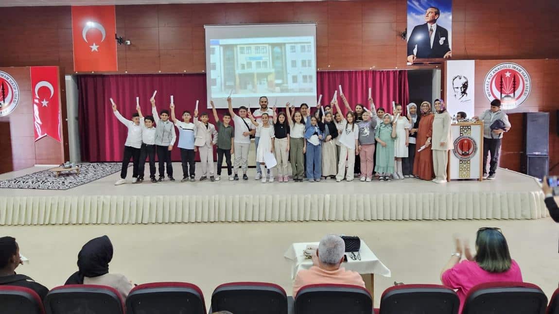 KUR'AN-I KERİM OKUMA ŞENLİĞİ